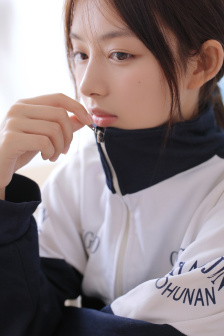 囚禁少女电影免费播放